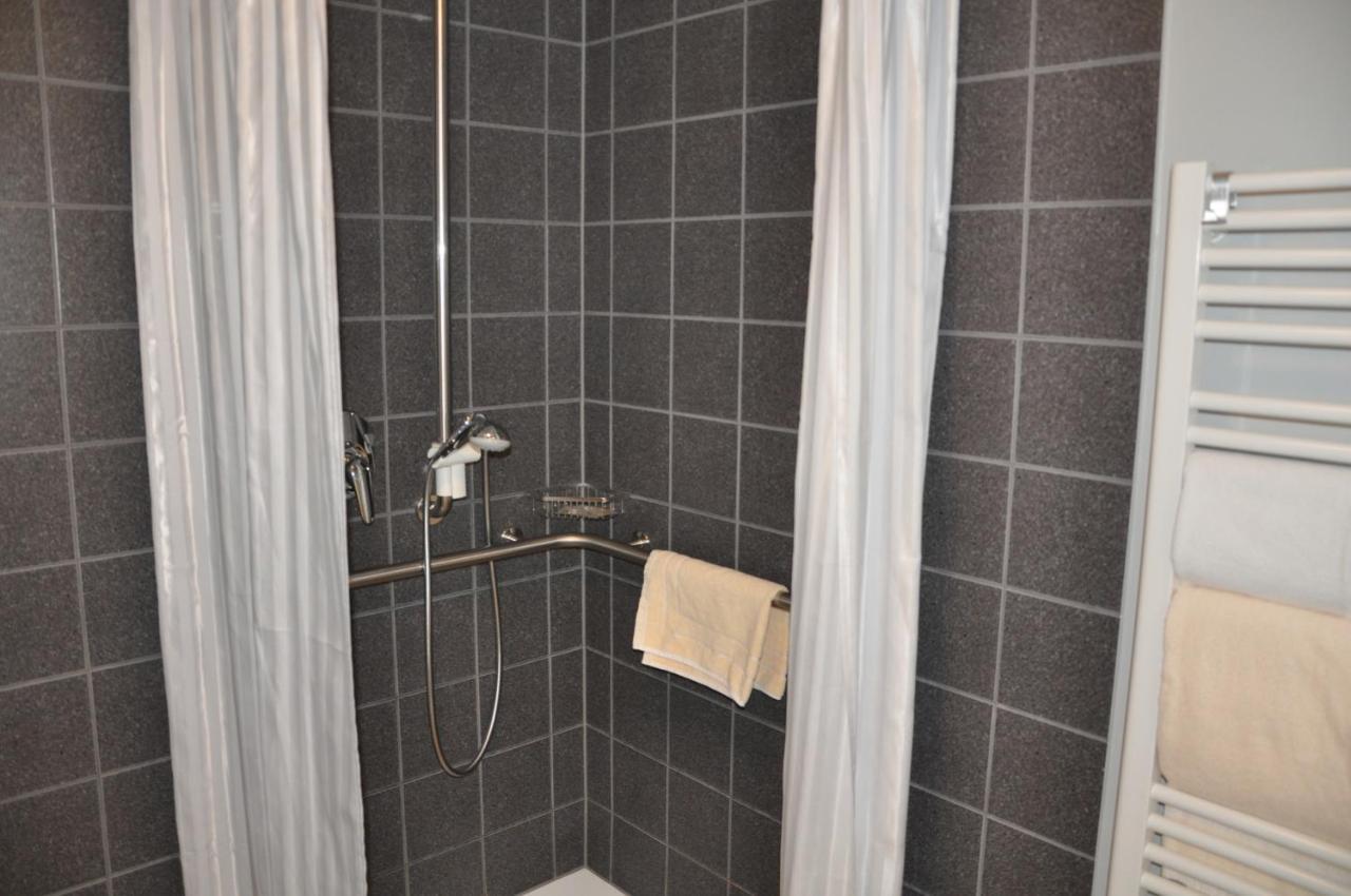 Seminarhotel In Der Manfred-Sauer-Stiftung Lobbach Kültér fotó