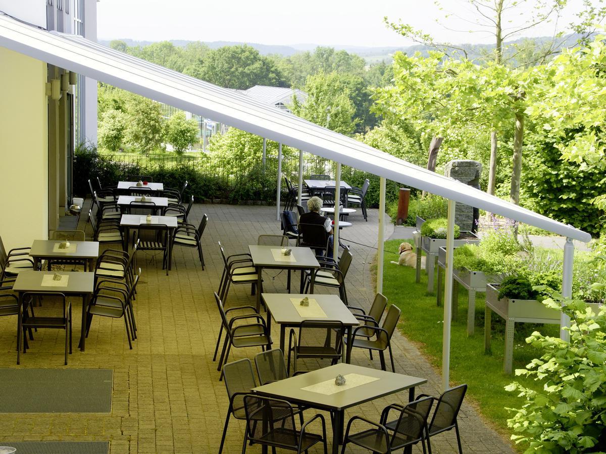 Seminarhotel In Der Manfred-Sauer-Stiftung Lobbach Kültér fotó