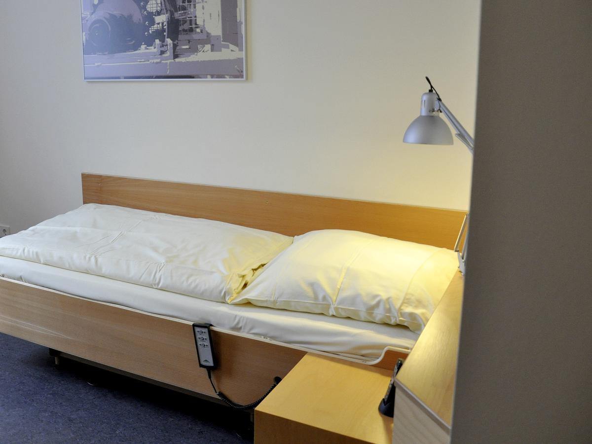 Seminarhotel In Der Manfred-Sauer-Stiftung Lobbach Szoba fotó